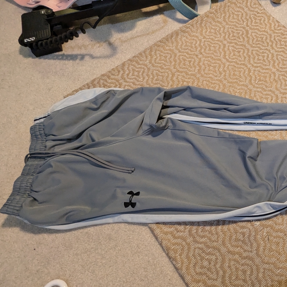 Men's Under Armour running pants Size S